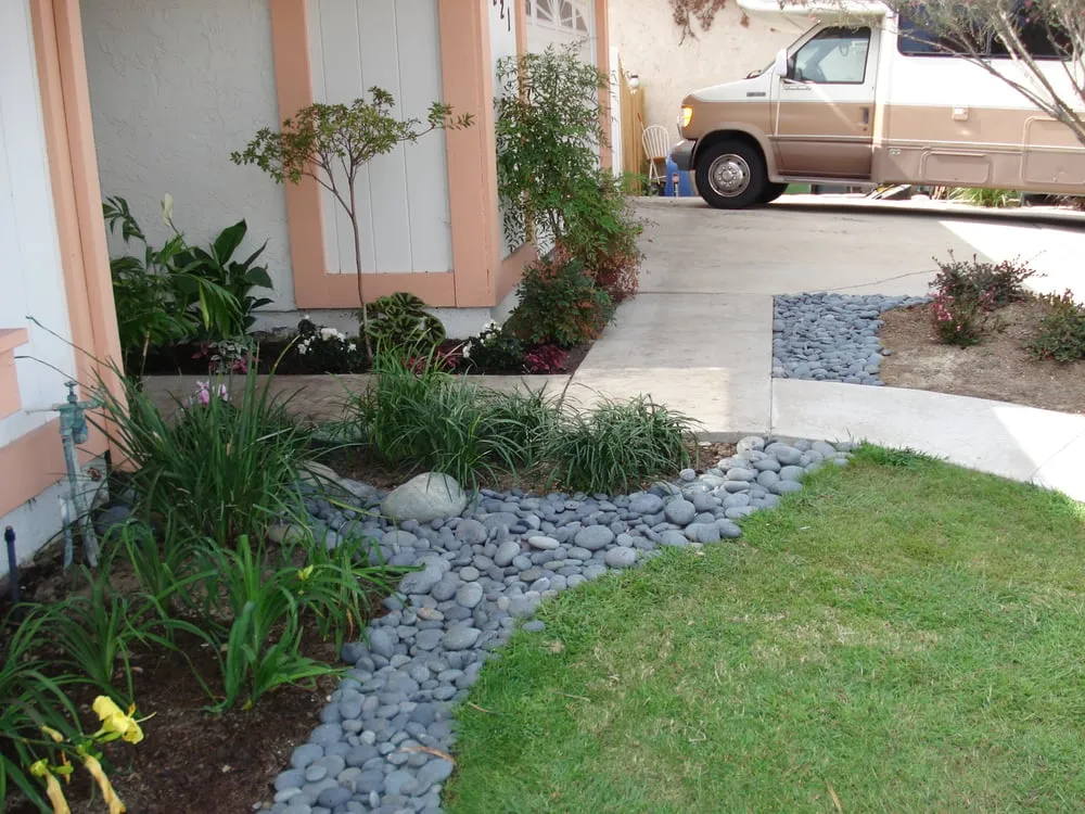 Professional lawn care service in Leucadia, CA - Gresham Landscape and Design