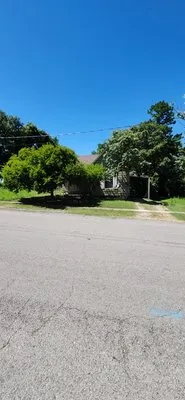 Greyhound Lawn Service