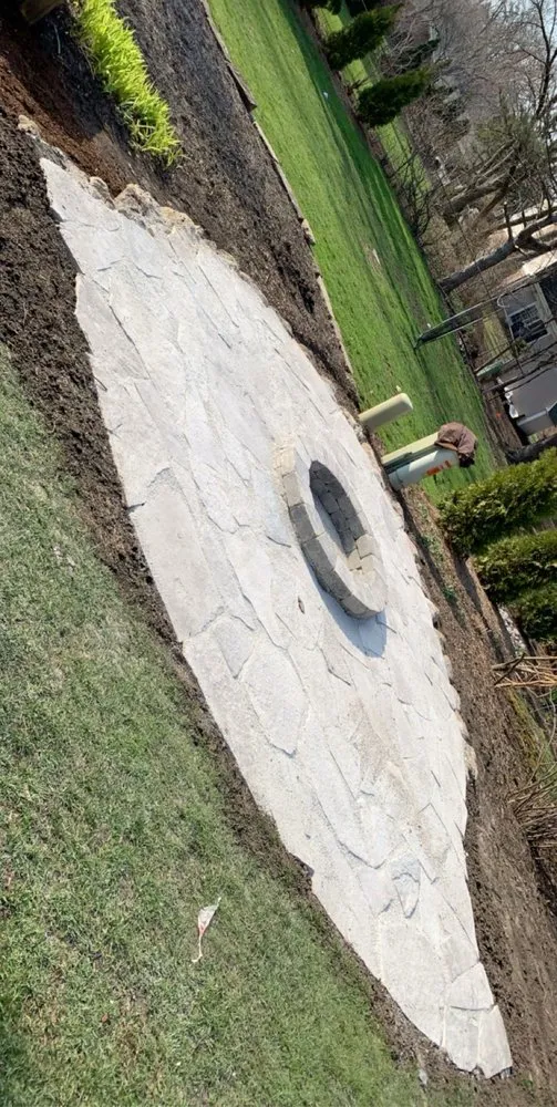 Top-rated lawn mowing service in Mundelein, IL - GRF Landscaping