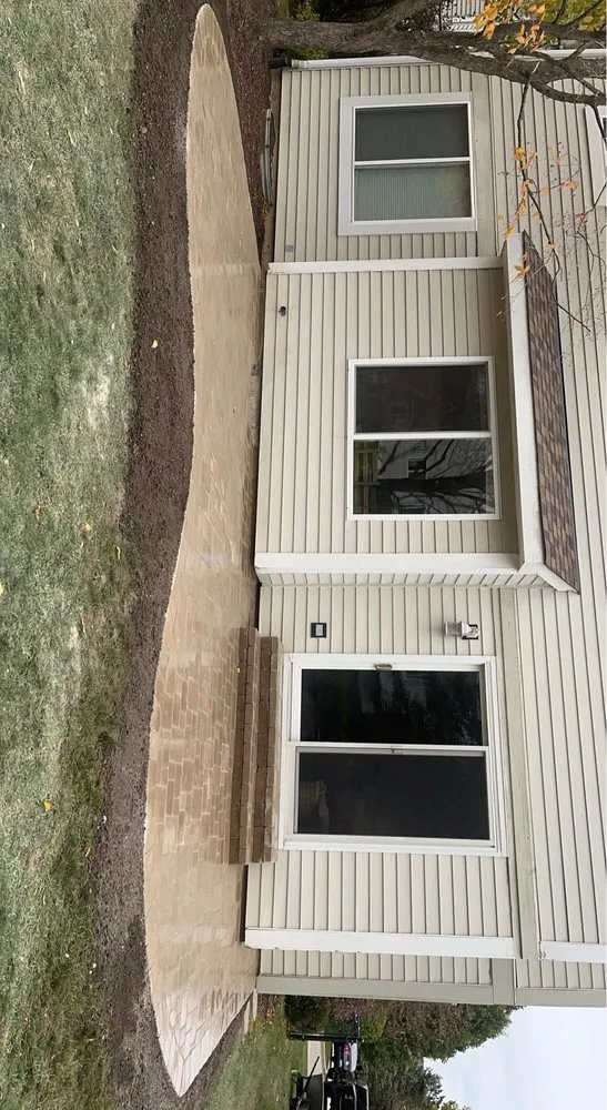 Trusted yard maintenance in Mundelein, IL by GRF Landscaping