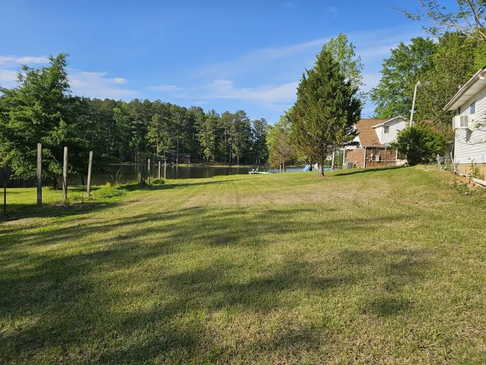 Local residential landscaping experts serving Tupelo, MS - Griffin Lawn Care