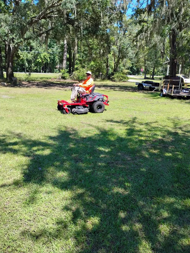 Local lawn mowing service in Waverly, GA - Griffin Lawn Care
