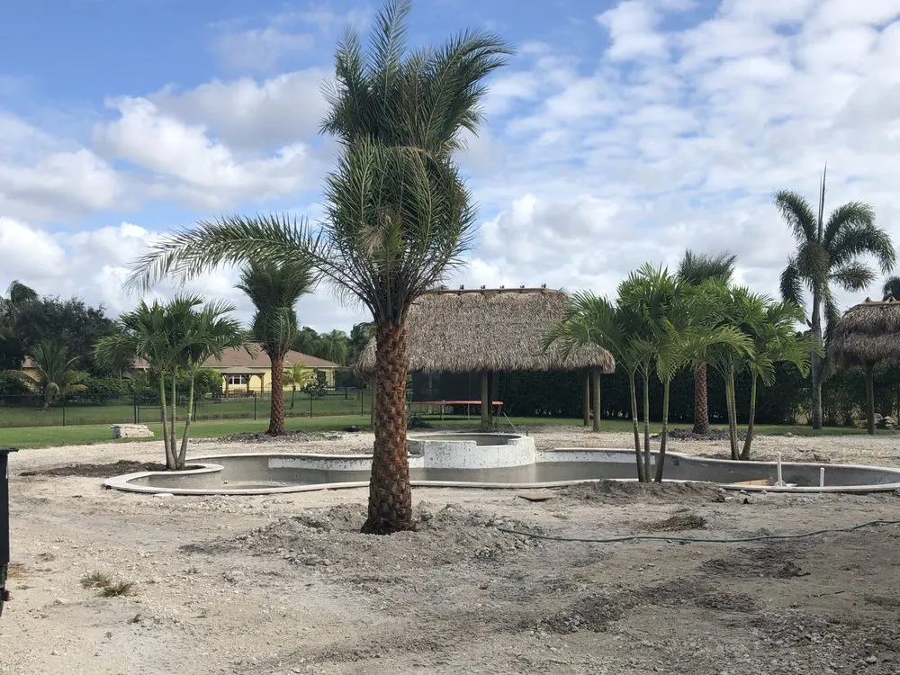 Expert landscape design with custom design in Southwest Ranches, FL by Griffin Road Nursery And Landscaping