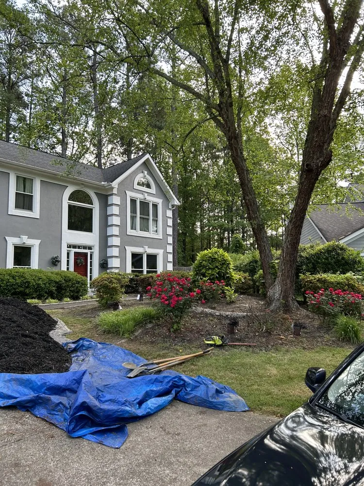 Custom landscaping services in Woodstock, GA - Griffin’s Home Services