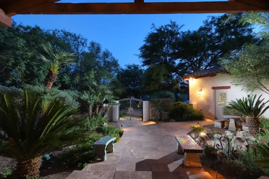 Local yard cleanup service experts serving Silver Spring, MD - Griffin's Landscaping & Construction