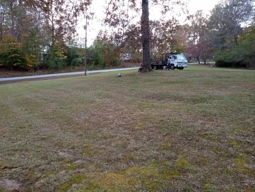 Affordable yard maintenance in Lula, GA - Griffin's Lawn Care