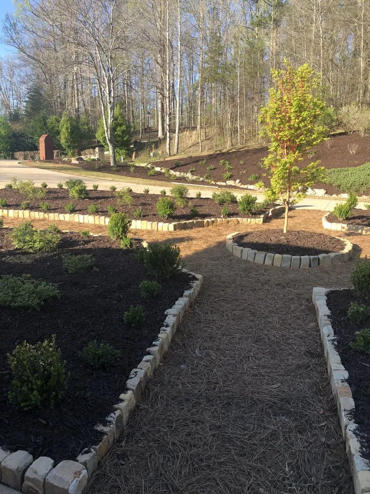 Affordable yard cleanup service for beautiful yards across Flowery Branch, GA - Griffins Mill Landscape Supply