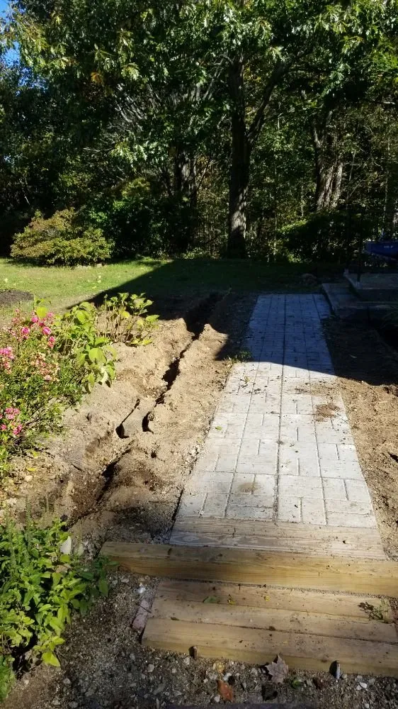 Top-rated landscaping services with custom design in Barrington, NH by Griffith Landscapes