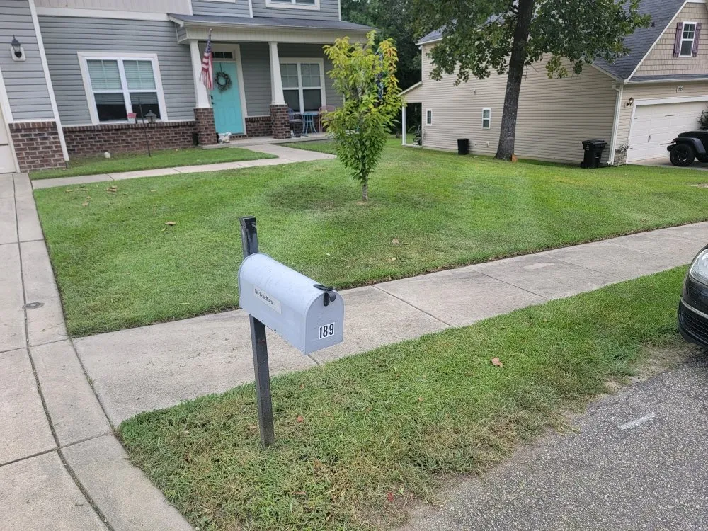 Affordable yard maintenance in Sanford, NC - Griff's Landscaping