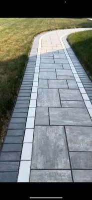 Grillo Landscaping Logo