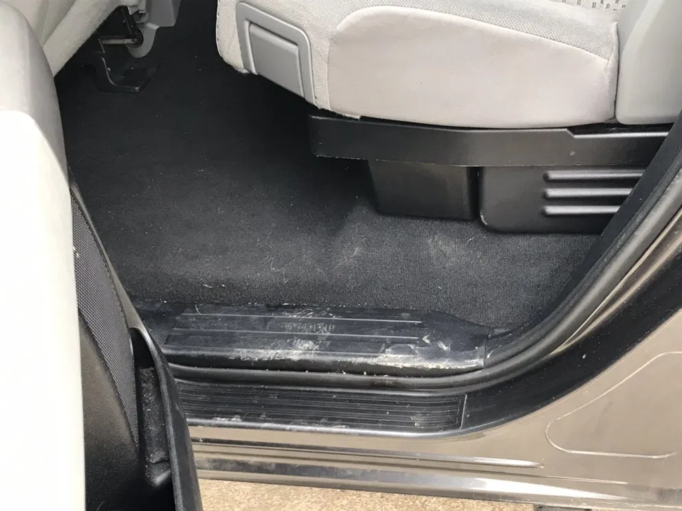 Affordable yard maintenance in Wichita, KS by Grime Fighters