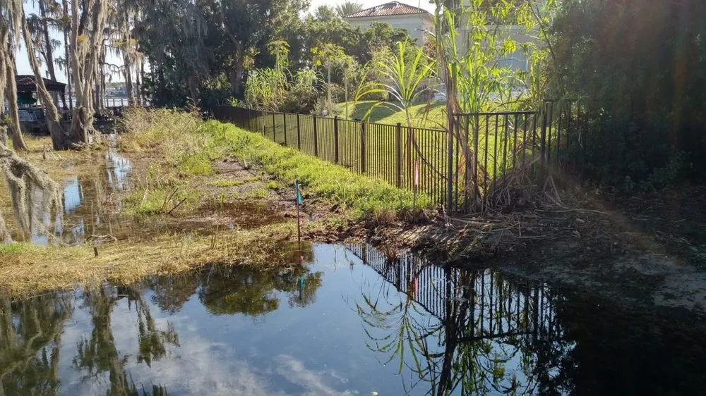 Custom lawn care service for residential properties across Oakland, FL - Grimes Conservation Group