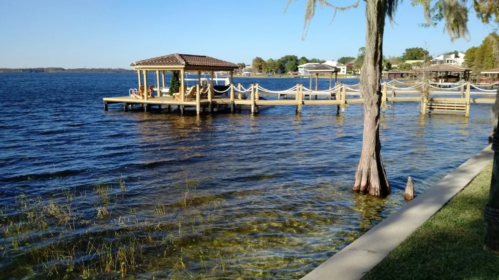 Trusted yard maintenance in Oakland, FL by Grimes Conservation Group