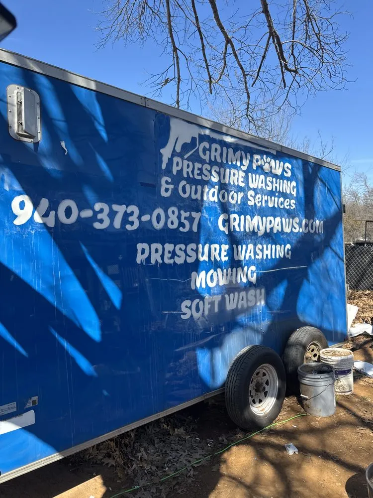 Top-rated residential landscaping in Lake Dallas, TX - Grimy Paws Pressure Washing & Outdoor Services