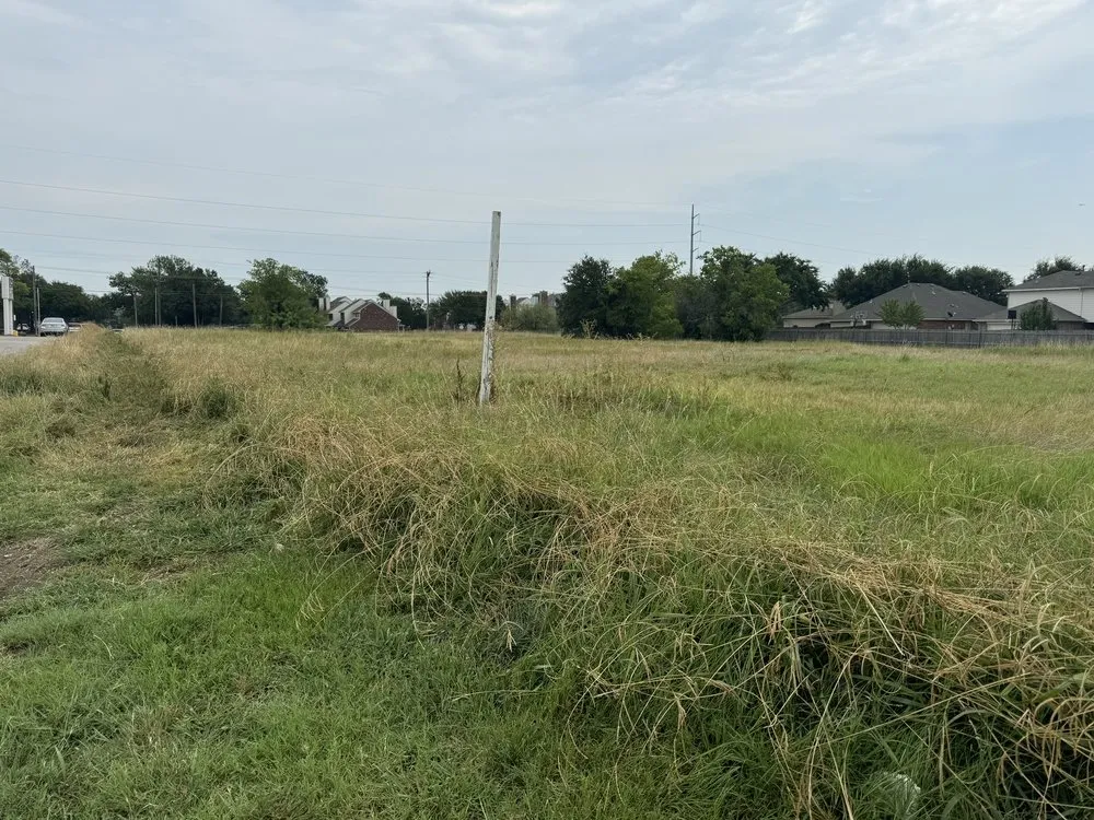 Professional outdoor landscaping in Lake Dallas, TX - Grimy Paws Pressure Washing & Outdoor Services