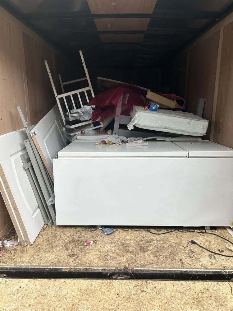 Professional landscaping services for homes in Columbus, OH by Grind Time