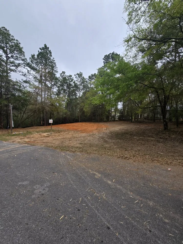 Affordable yard cleanup service for year-round maintenance across Crestview, FL - Grindstone Site Development