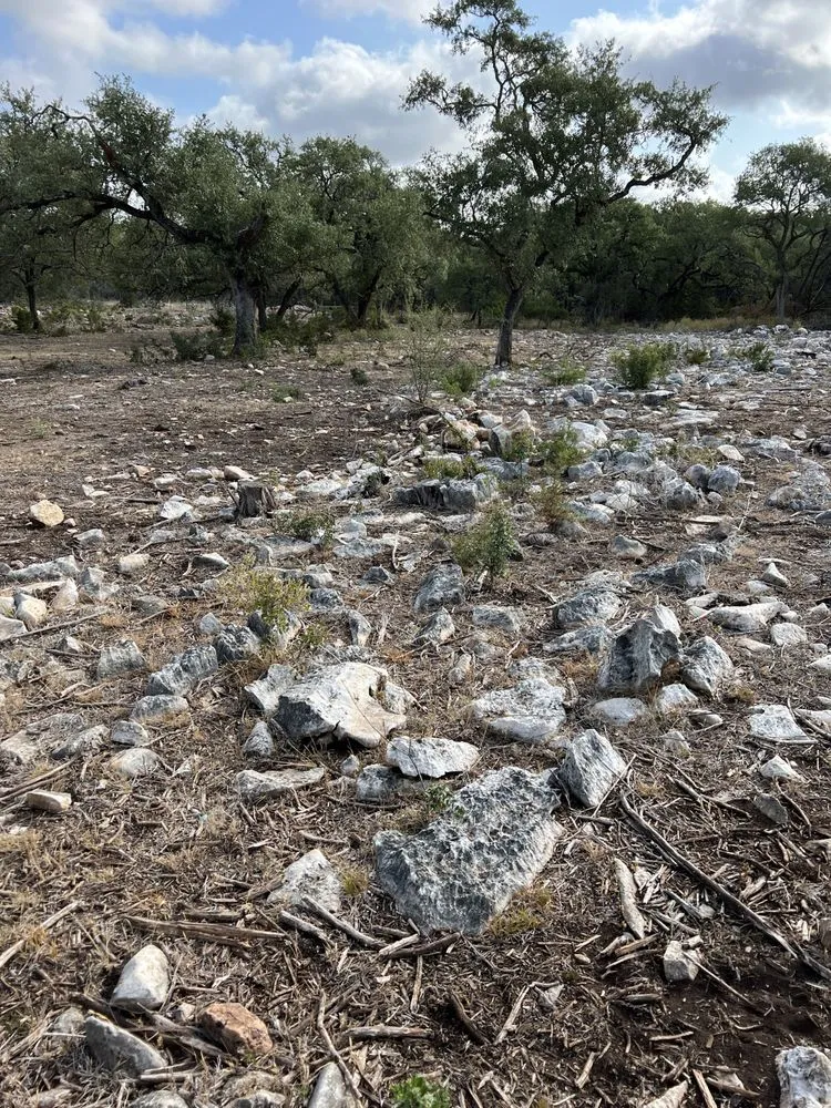 Professional lawn care service in New Braunfels, TX - Grindstone Sitework