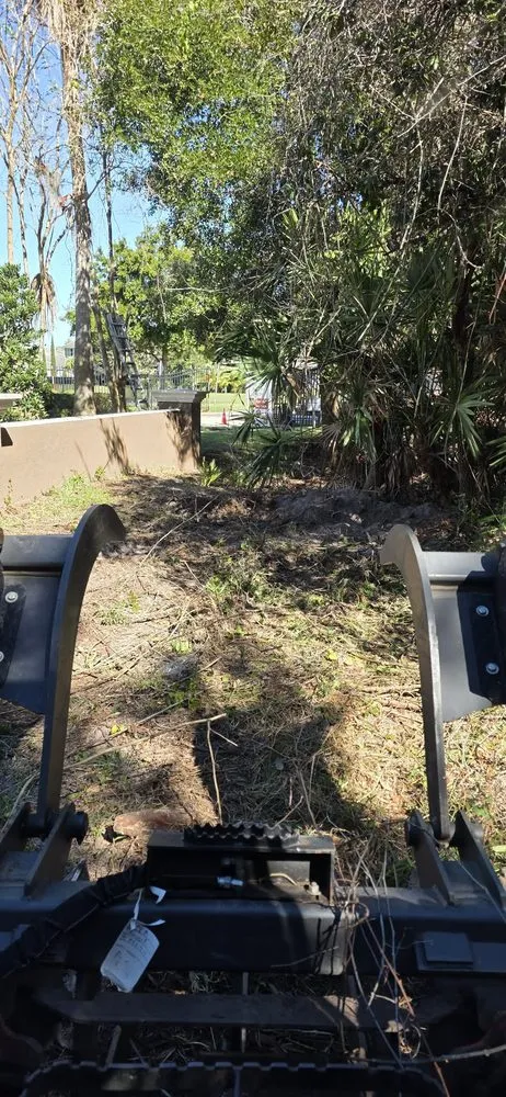 Trusted landscaping services near you in Bunnell, FL by Grindstone Tree Service and Land Worx
