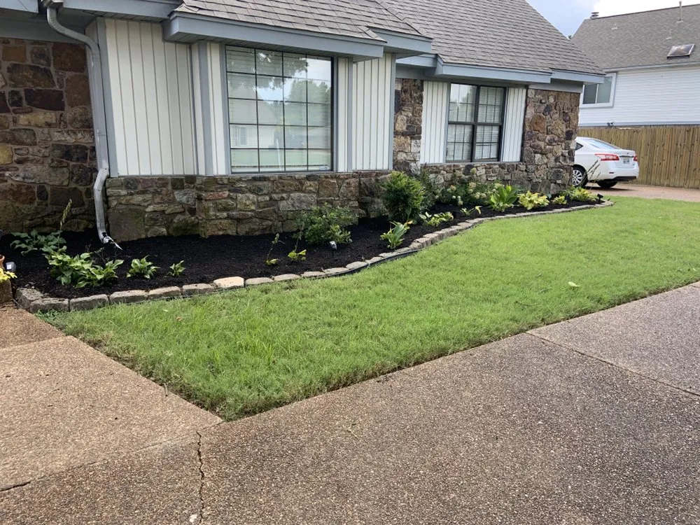 Top-rated yard cleanup service for homes across Memphis, TN - Grit and Grind Lawn and Landscape