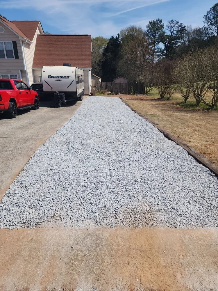 Expert garden landscaping experts serving Bishop, GA - Grit N Grind Grading