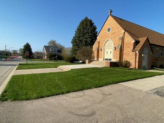 Expert landscape design in RACINE, WI by Grizz Lawn Care