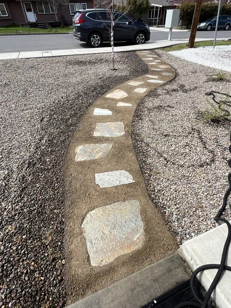 Professional yard cleanup service for beautiful yards across Medford, OR - Grizzle’s Landscaping