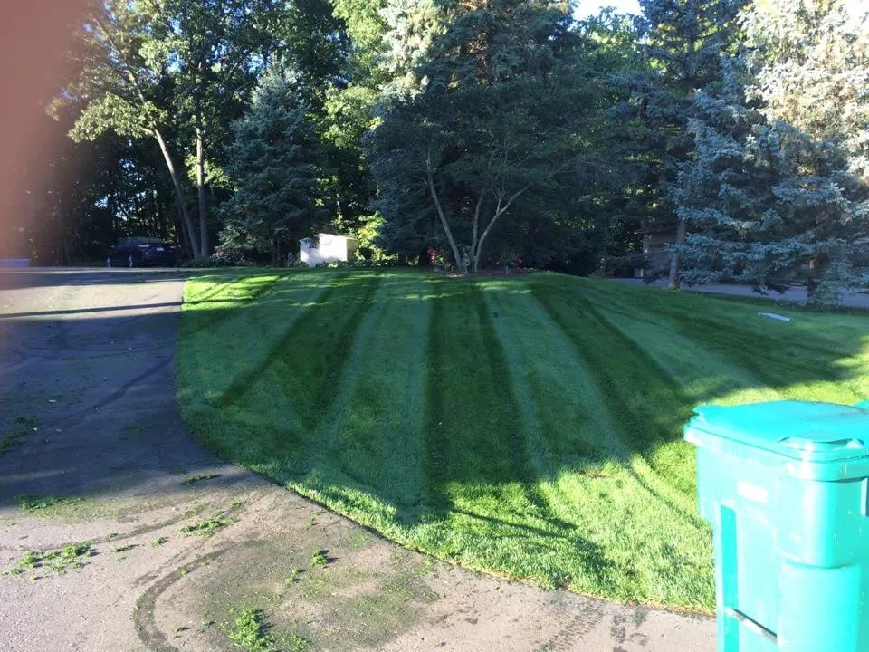 Top-rated landscape design for year-round maintenance in Saint Clair Shores, MI by Grizzly Executive Landscaping Services LLC