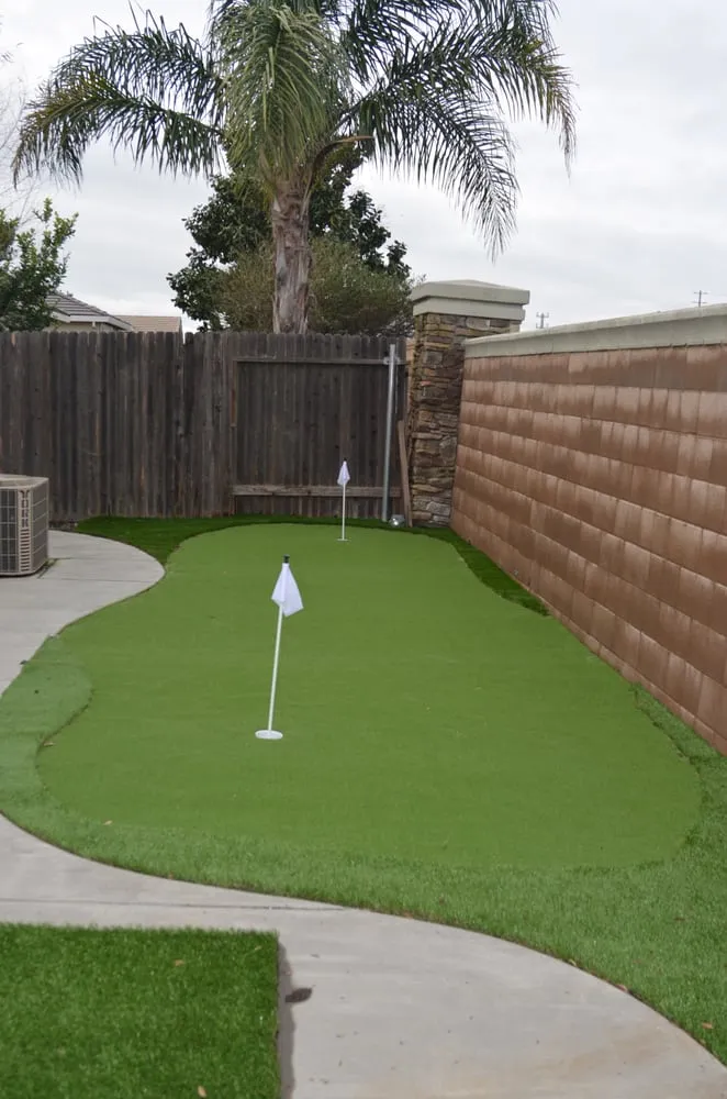 Reliable lawn mowing service in Lodi, CA by Grizzly Grass