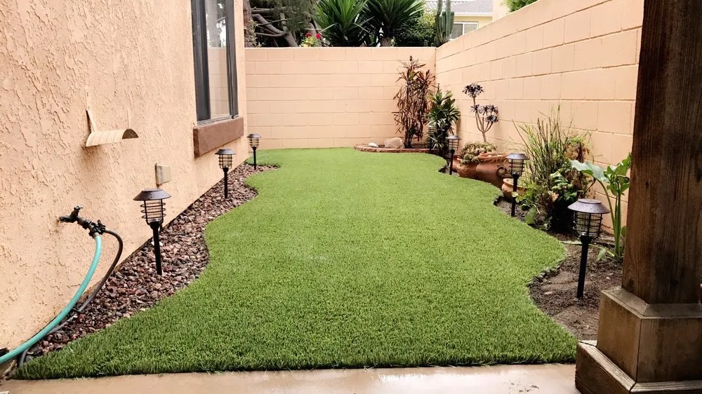 Custom yard maintenance with custom design in Orange, CA by Grizzly Outdoor