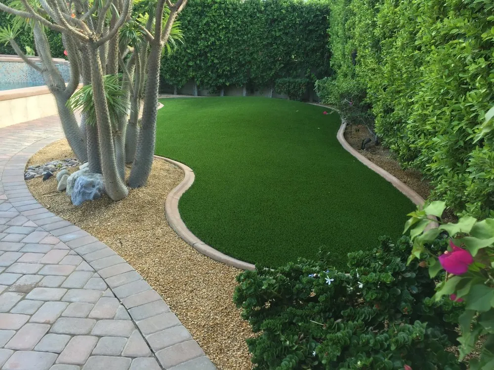 Custom yard maintenance in San Diego, CA by Grizzly Outdoor