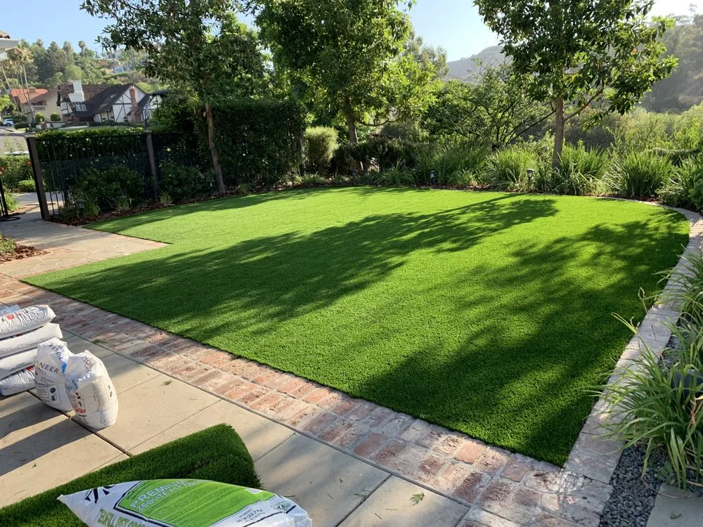 Trusted lawn mowing service for residential properties in San Diego, CA by Grizzly Outdoor
