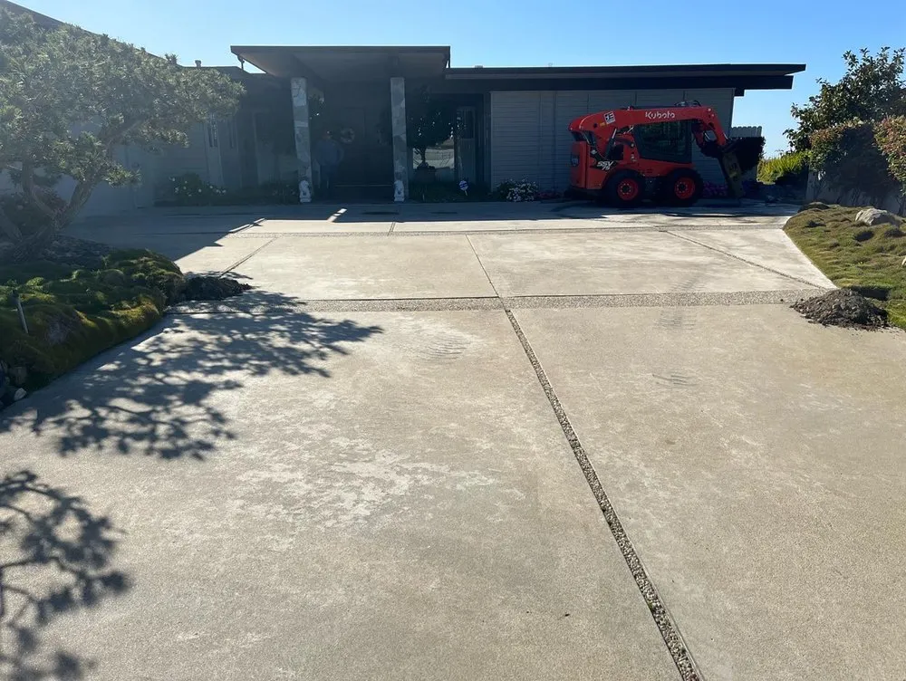 Professional lawn care service near you across Orange, CA - GRL Pavers And Outdoor Elements