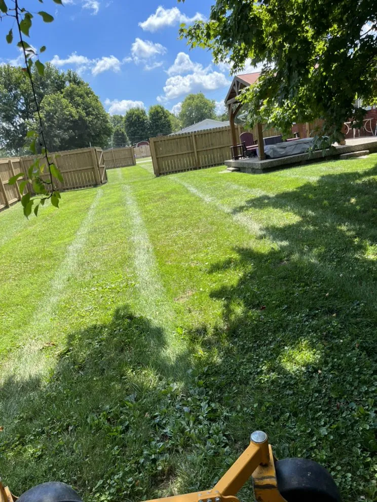 Affordable residential landscaping experts serving New Albany, IN - GRN-Garden Lawn Care