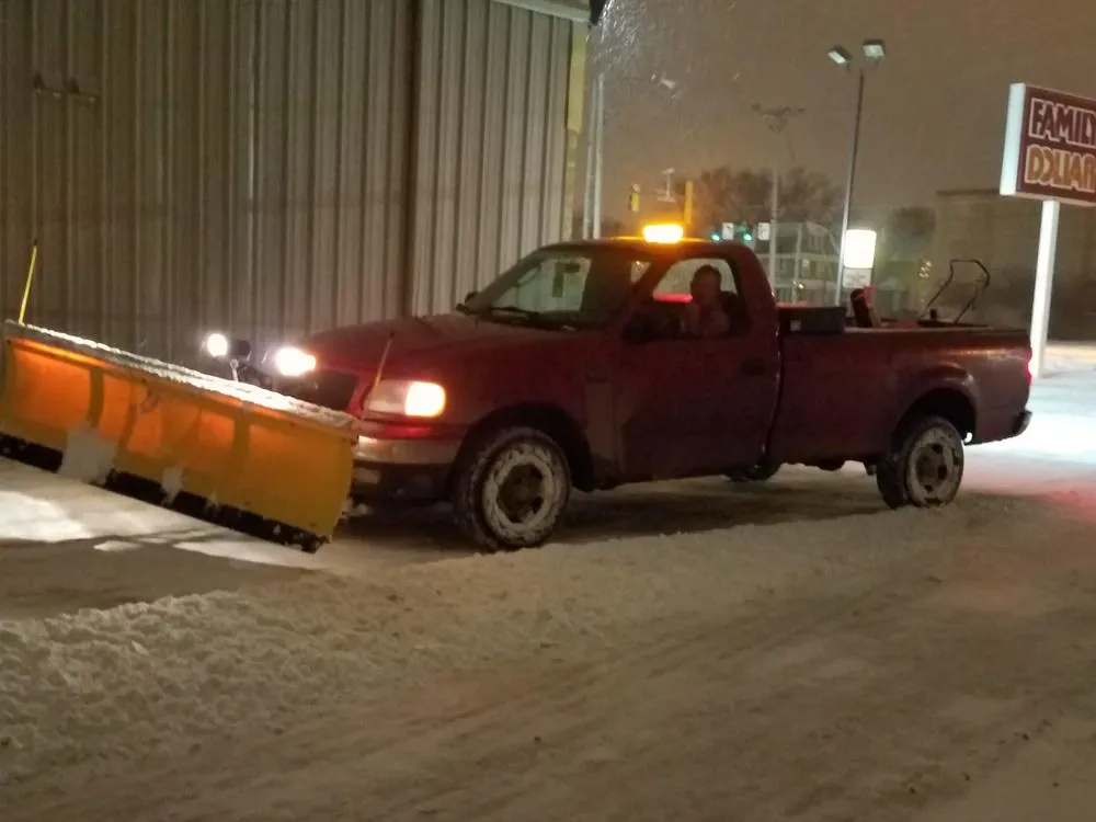 Professional lawn care service experts serving Otho, IA - Groat Mowing & Snow