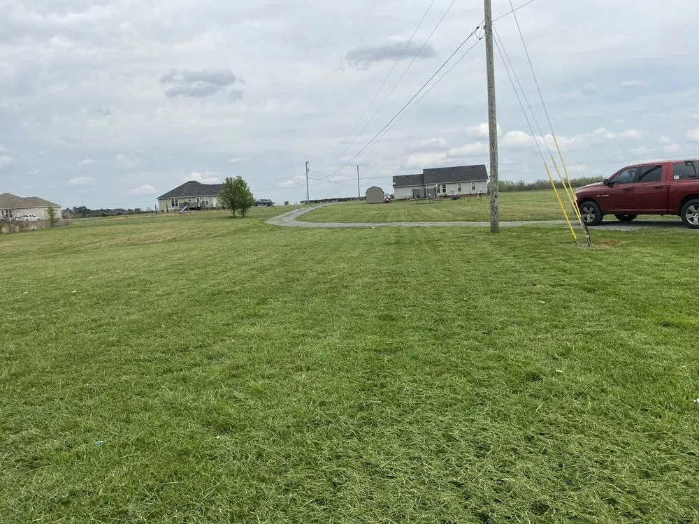 Top-rated lawn care service with custom design in Kelso, TN by Groce Lawn Care