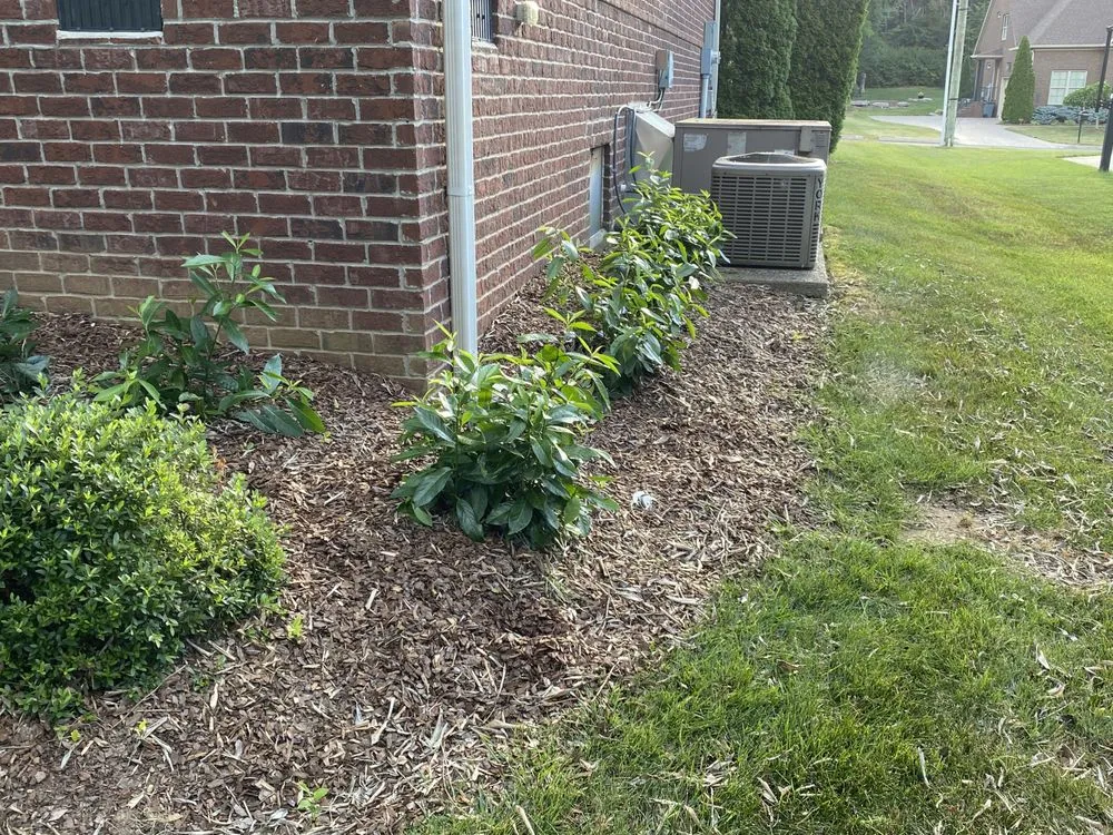 Custom garden landscaping experts serving Smyrna, TN - Groom Tennessee Landscaping