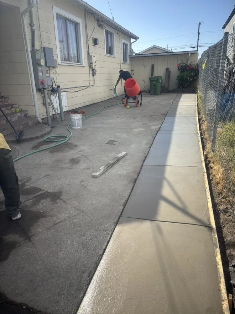 Local landscaping services in Oakland, CA by Grooting your Garden Landscaping