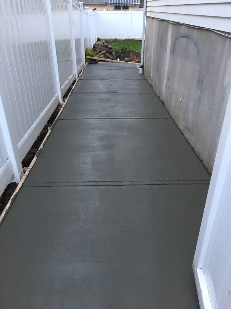 Custom landscape design in Teaneck, NJ - Groot's Landscaping & Construction