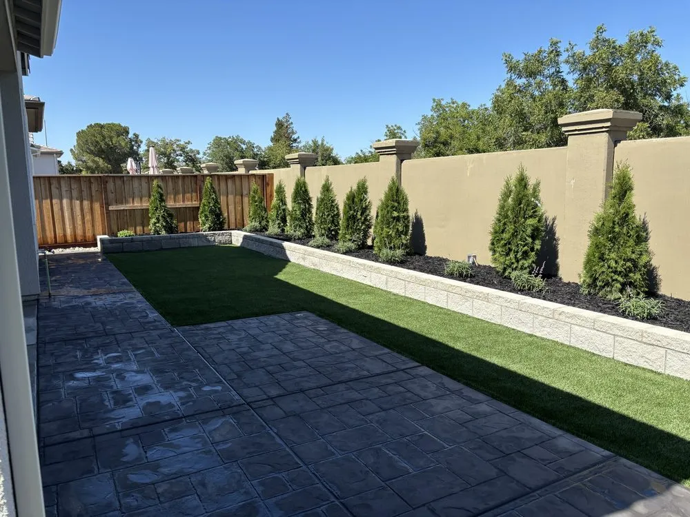 Top-rated yard maintenance for homes in Manteca, CA by Ground Control Landscape