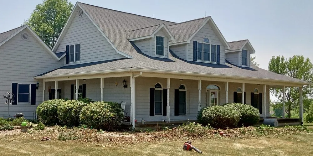 Local garden landscaping experts serving Nelson, MO - Ground Control
