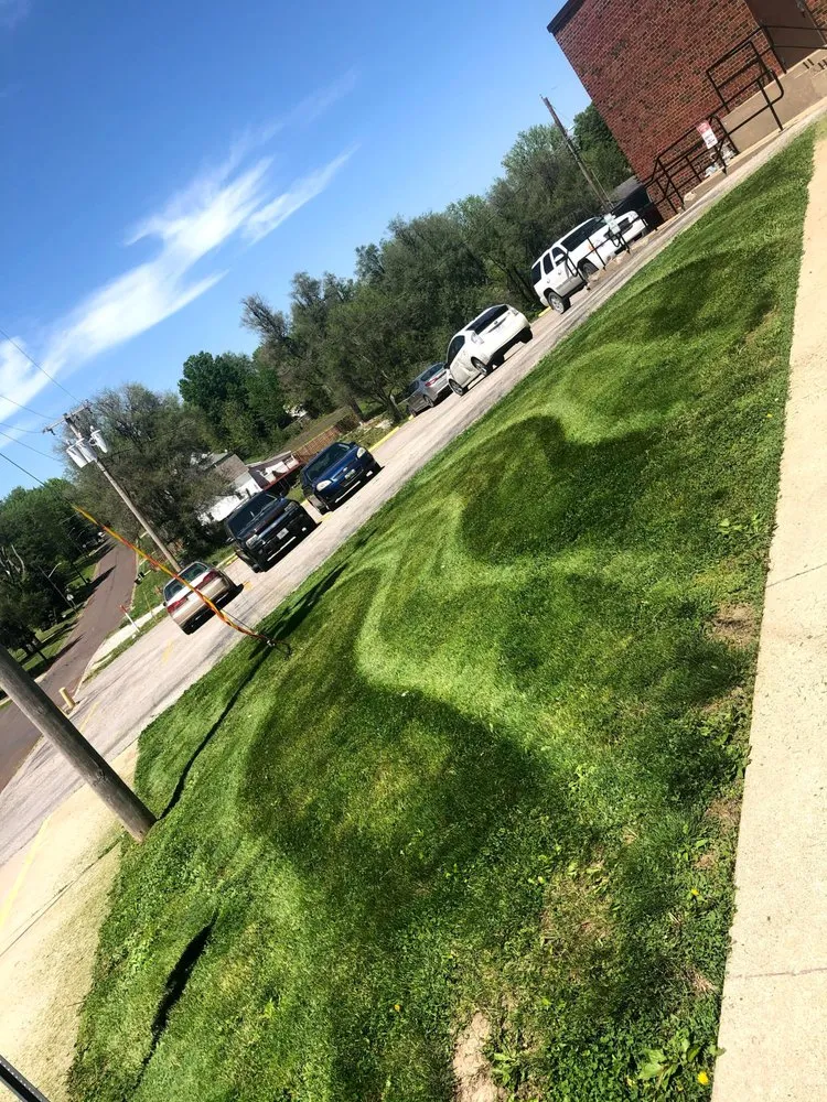 Top-rated landscaping services for year-round maintenance in Nelson, MO by Ground Control