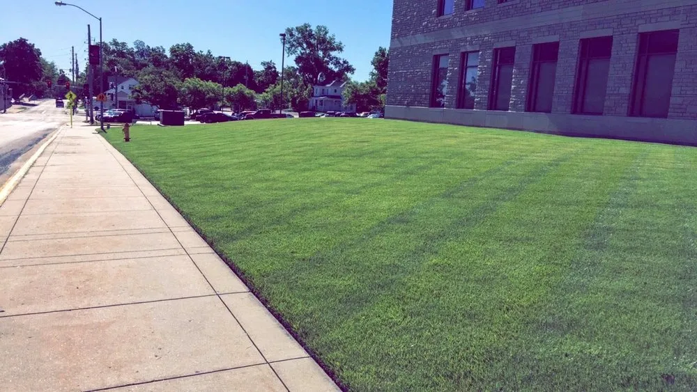 Affordable lawn mowing service experts serving Nelson, MO - Ground Control