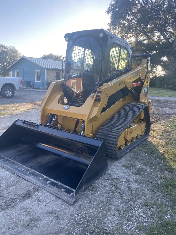 Expert residential landscaping in Newberry, FL - Ground Control