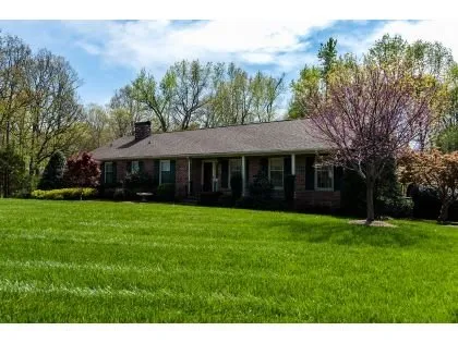 Local residential landscaping in Charlotte, NC - Ground Control of Carolinas