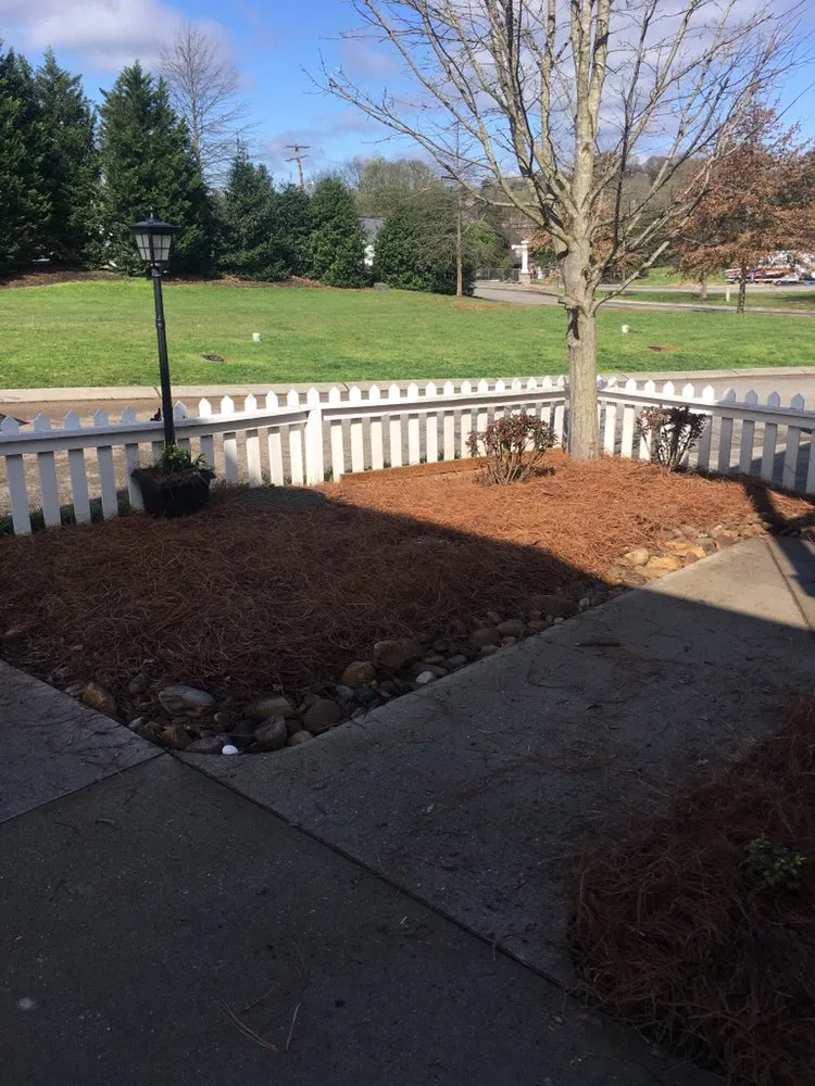 Local residential landscaping for beautiful yards across Decatur, TN - Ground Effects