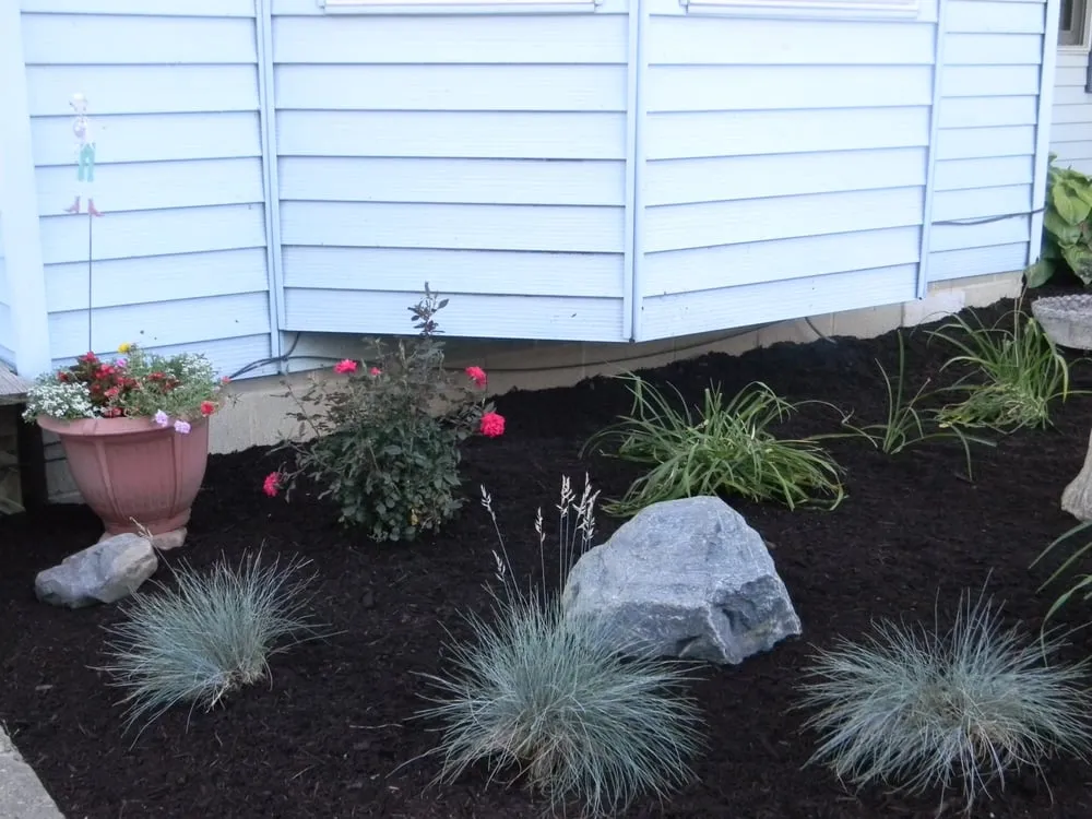 Top-rated lawn care service in Muncie, IN - Ground Effects Landscape and Design