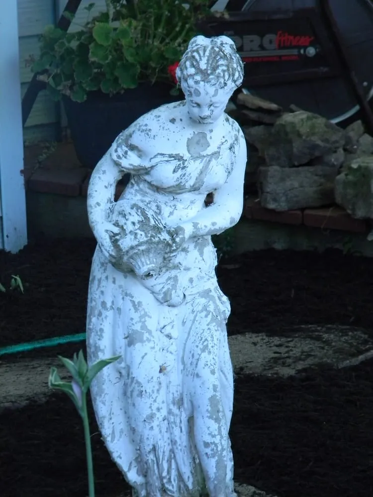 Top-rated landscaping services in Muncie, IN by Ground Effects Landscape and Design