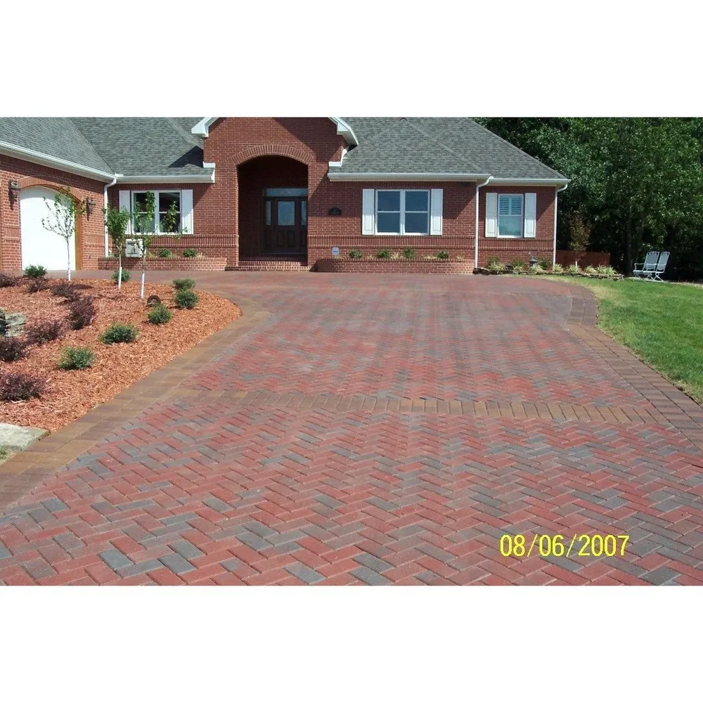 Expert garden landscaping in Bella Vista, AR by Ground Effects Landscaping