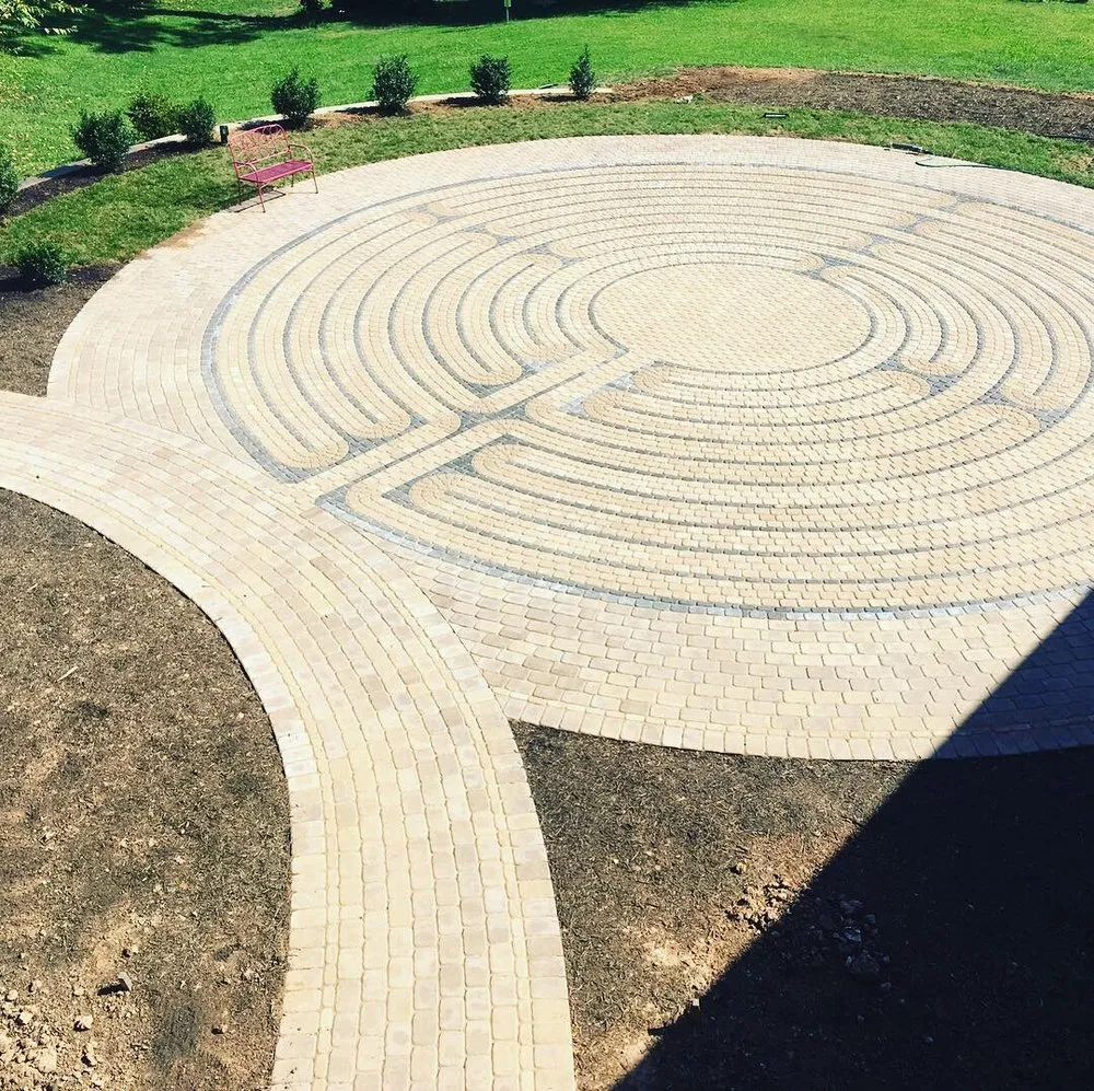 Reliable lawn care service with custom design across Warrenton, VA - Ground Effects